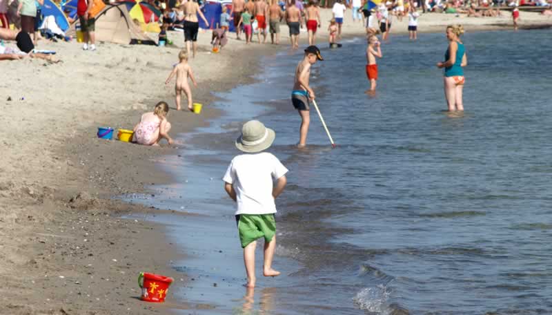 entspannt Spielen am Südstrand von Fehmarn Spielen am Südstrand von Fehmarn